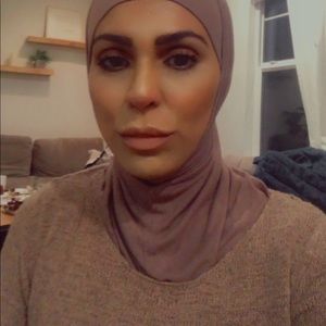 Meet your Posher, Maryam